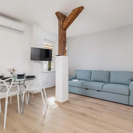 Klimatyzowany Z Dwiema Sypialniami W Centrum Krakowa Blisko Rynku I Parku By Renters