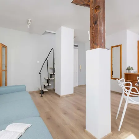 Apartmán Klimatyzowany Apartament Z Dwiema Sypialniami W Centrum Krakowa Blisko Rynku I Parku By Renters